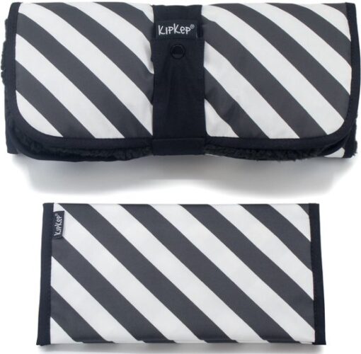 KipKep Napper Combi Verschoningset - Black Stripes met Teddy matje - zwart - rPET - gecoat - wasbaar