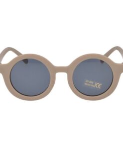 STOER - Kinderzonnebril - model 2024 - rond model - UV400 protectie – Taupe - Grijs - Naturel - Grijze lens - 2 tot 6 jaar - Kinderen - Baby en Peuter - Jongen - Meisje - sunglasses - nieuwste kleuren 2024