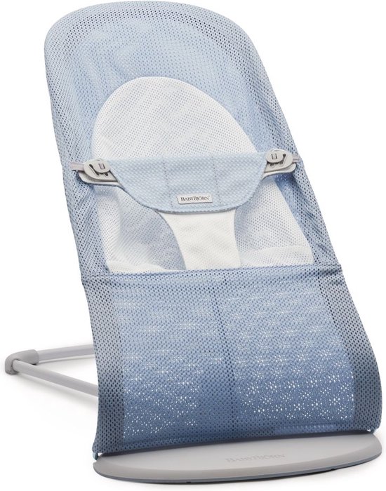 BabyBjörn Wipstoel Balance Soft - Mesh - Hemelsblauw-Wit - Ergonomisch - Verstelbaar - Inklapbaar