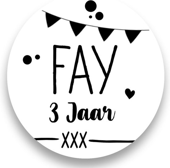 Traktatie Stickers Met Naam en Leeftijd - Zwart -Wit - Gepersonaliseerd - Sluitstickers - Kinderfeest Traktatie - Uitdelen - Uitdeeltraktatie - Traktatiestickers Pimp Studio